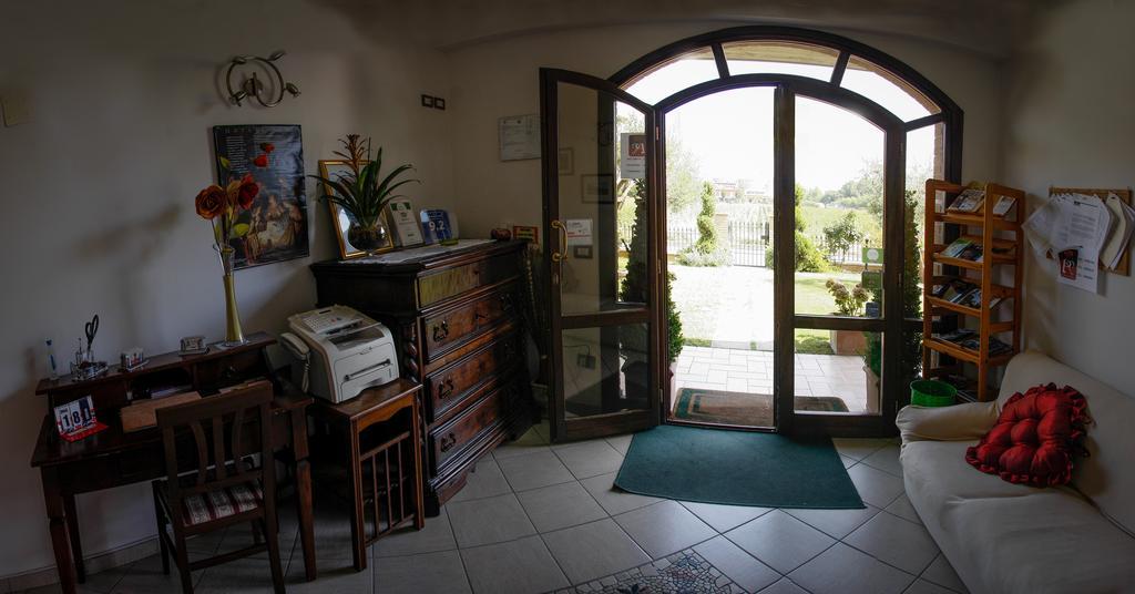 באסטיה אומברה P&P Assisi Camere מראה חיצוני תמונה