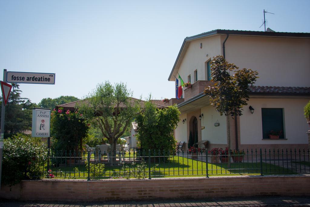 באסטיה אומברה P&P Assisi Camere מראה חיצוני תמונה