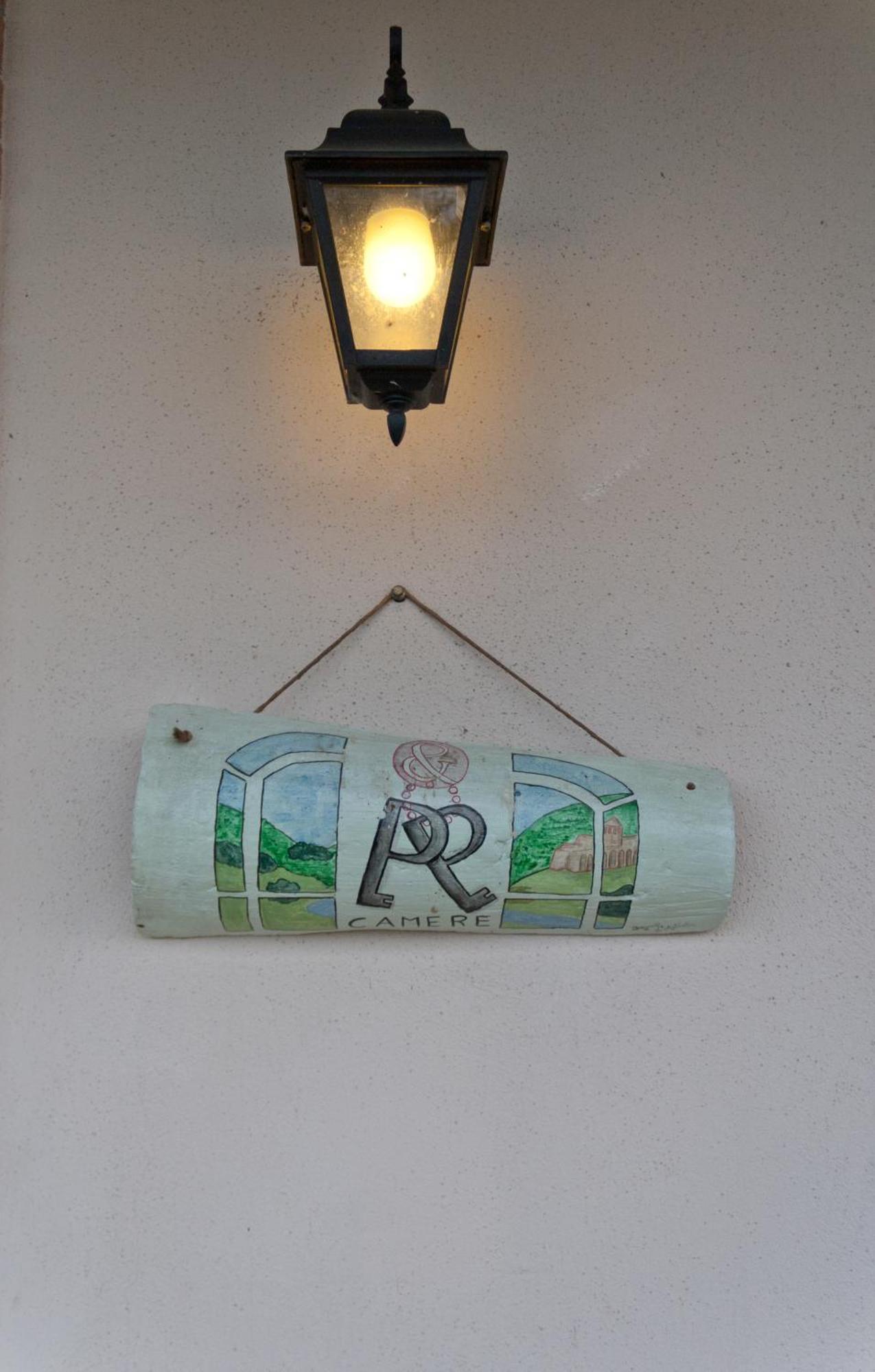 באסטיה אומברה P&P Assisi Camere מראה חיצוני תמונה